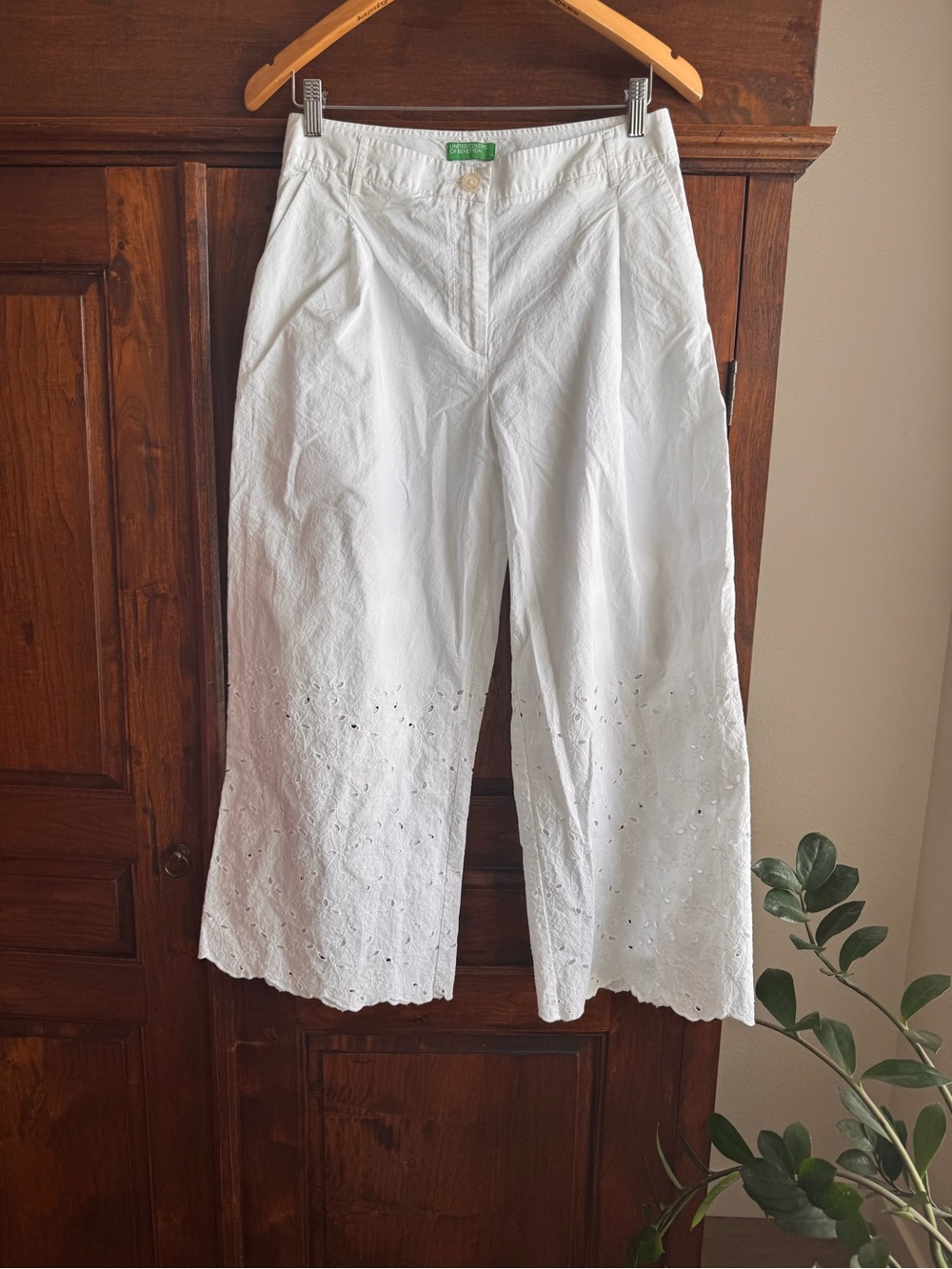 United Colors of Benetton wide leg trousers eyelet embroidery hem